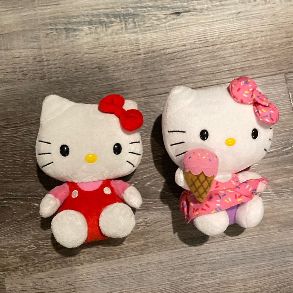 Two Hello kitty Stuffed Doll